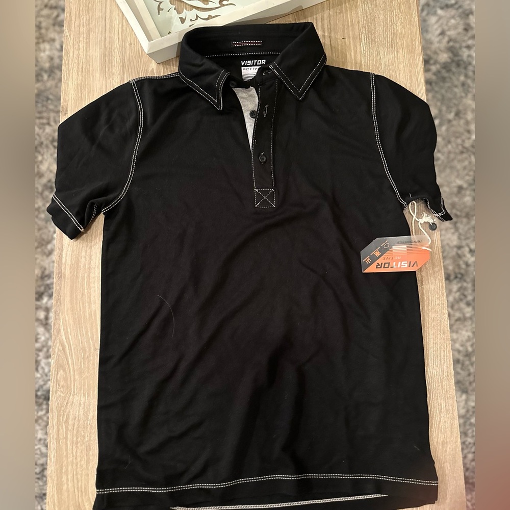 NWT Visitor black active shirt Men size small